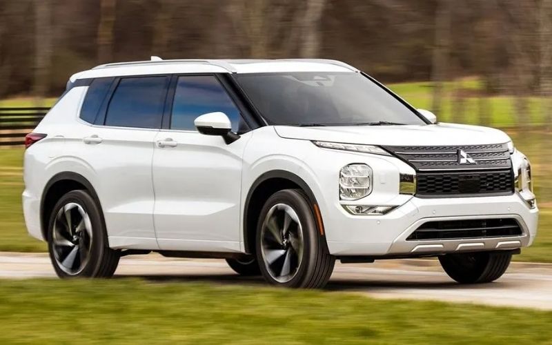 The 10 Best Hybrid Cars in Australia - Mitsubishi Outlander PHEV
