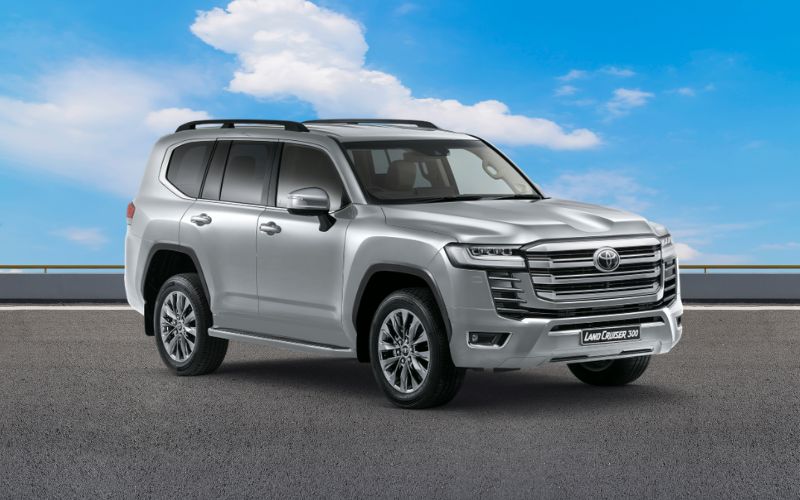 Top 10 Vehicles for Towing - Toyota LandCruiser 300
